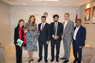 hunter-foods-with-the-consul-general-of-uae-at-the-consulate-in-sao-paulo